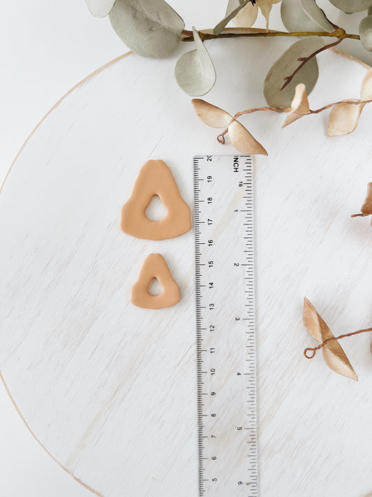 Abstract clay cutter ZE3