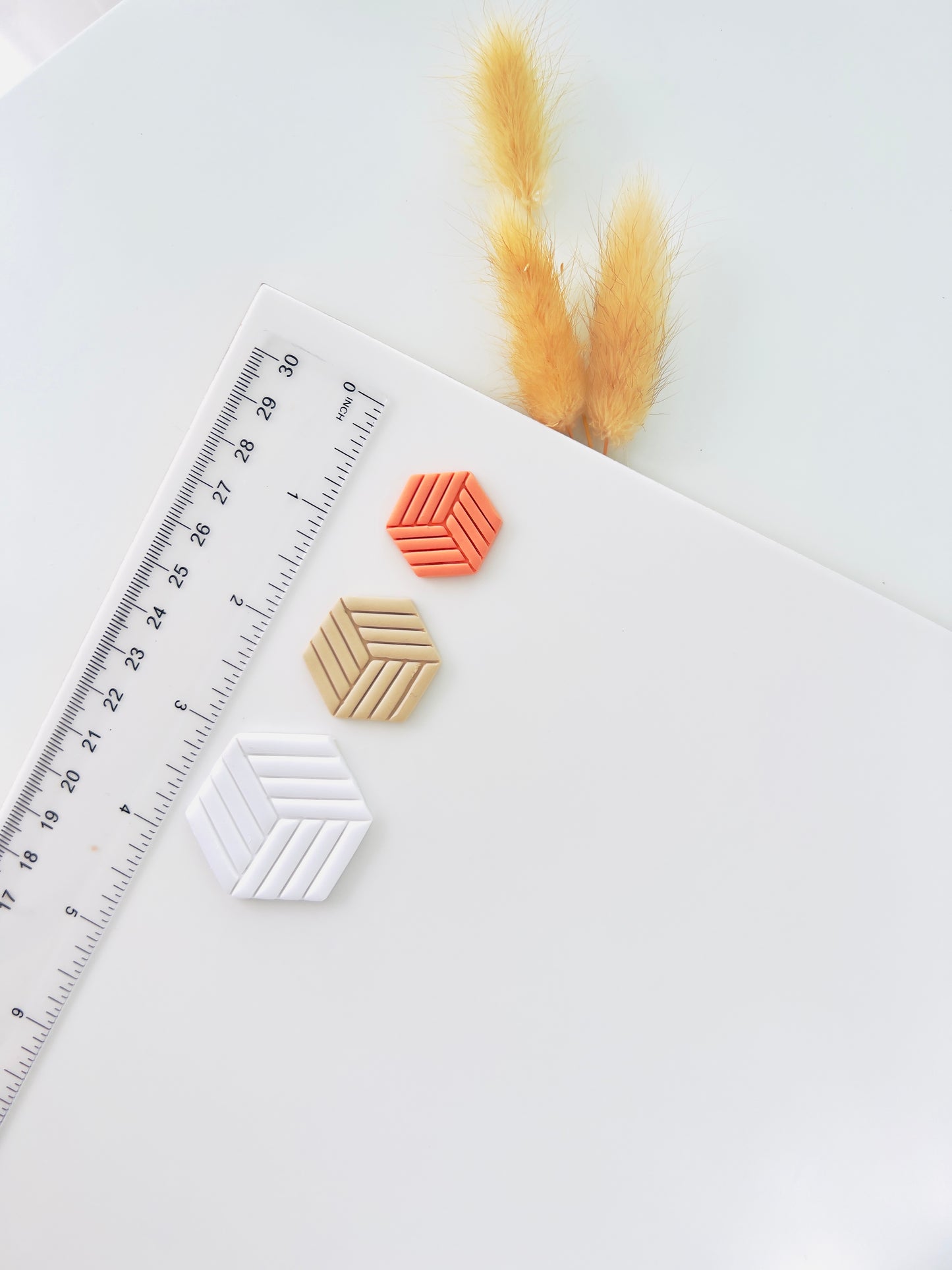 Embossed art deco cutter B12