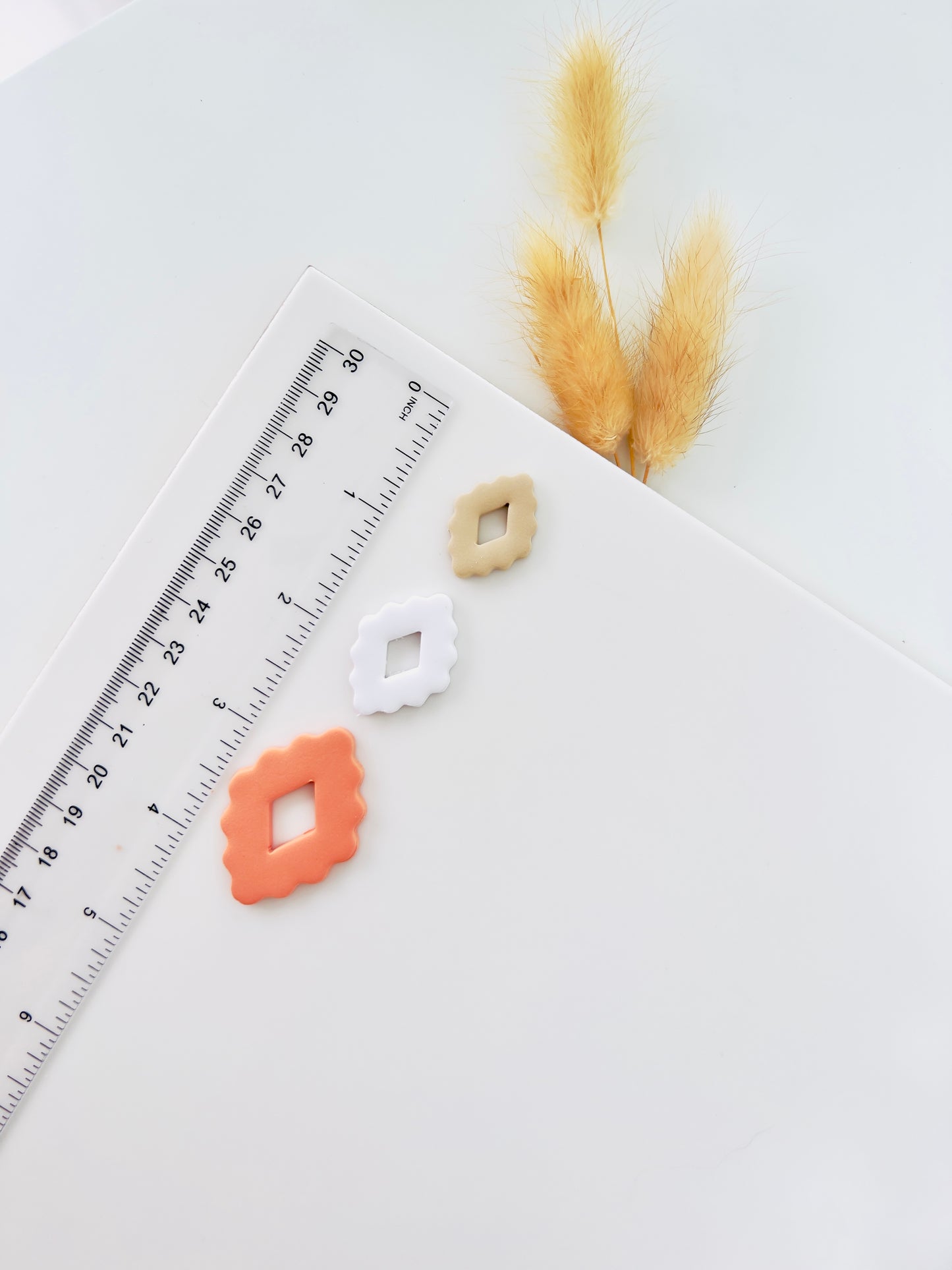 Rectangular donut clay cutter B25