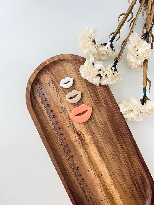 Lips shape clay cutter D21