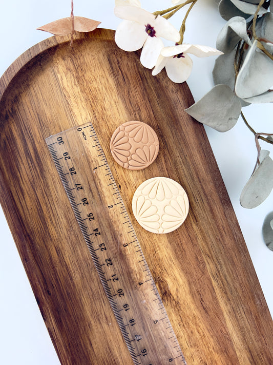 Embossed flower clay cutter G13