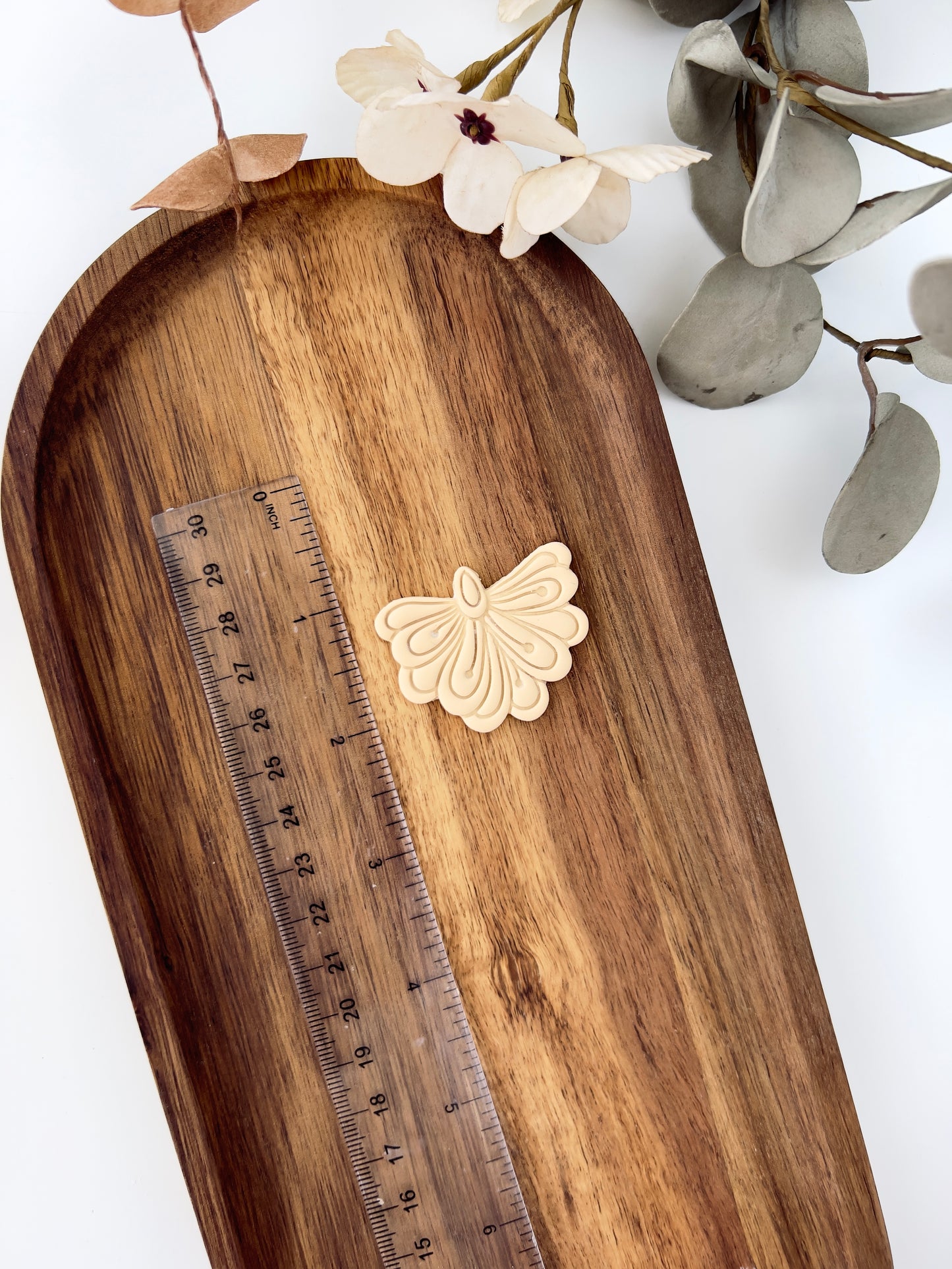 Bohoo flower clay cutter G9