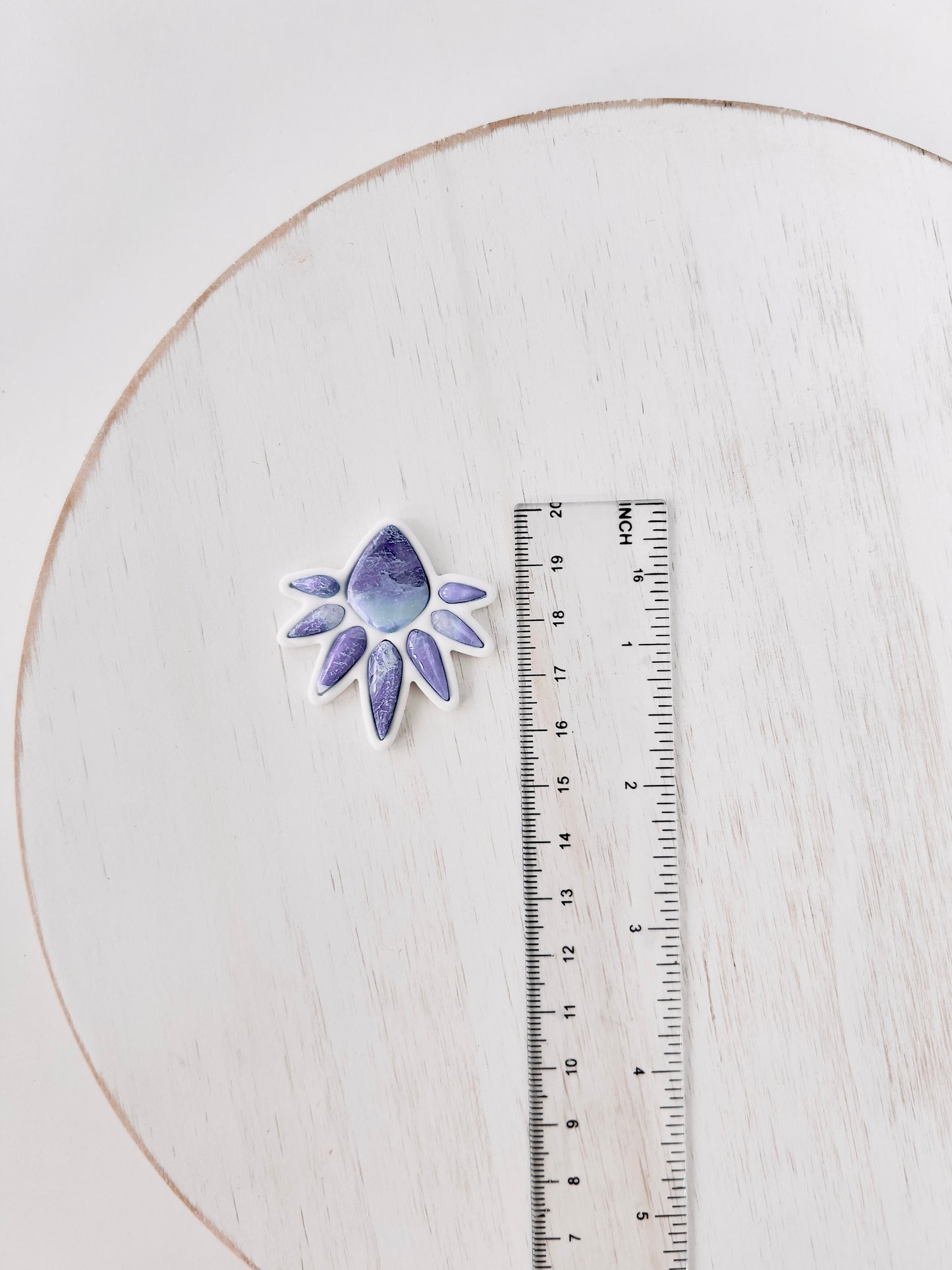 Abstract clay cutter Y13