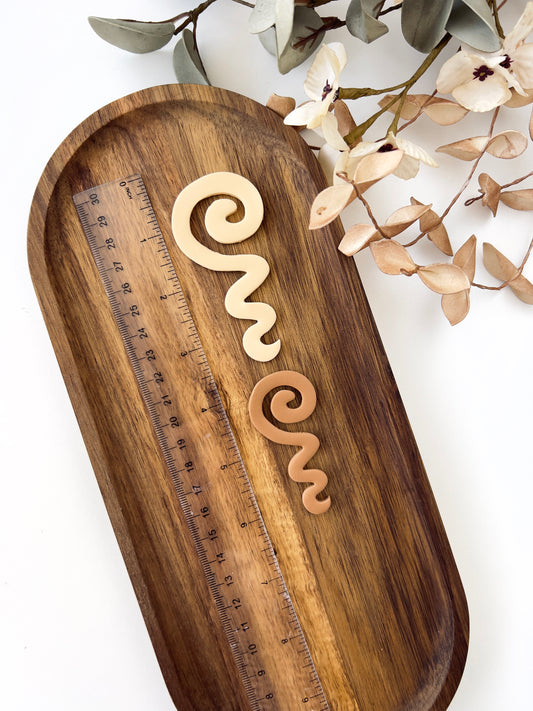 Abstract spral clay cutter K7