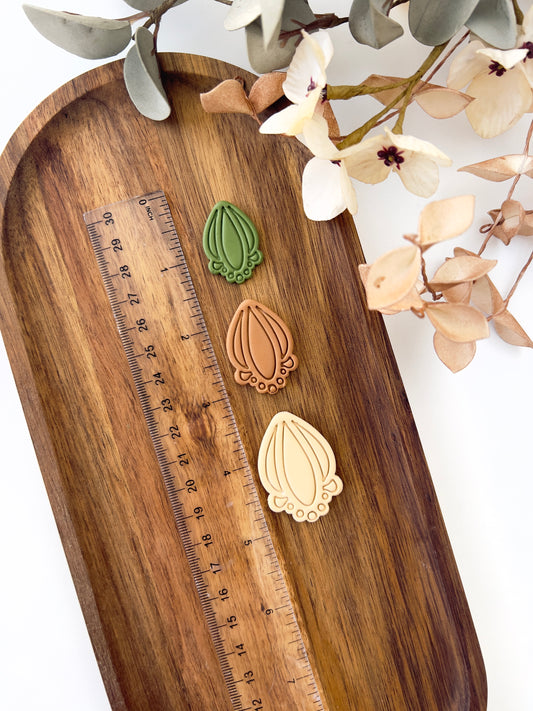 Flower clay cutter J16
