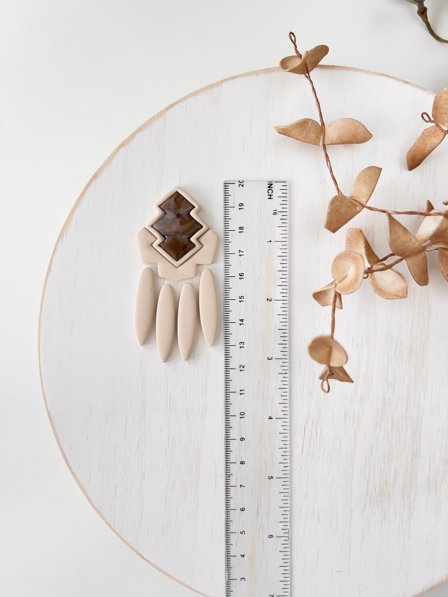 Abstract clay cutter Y19