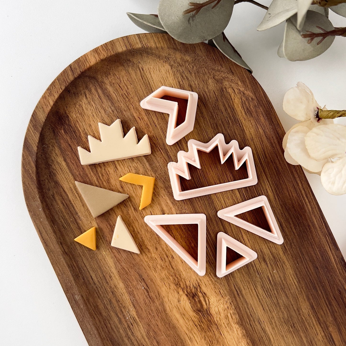 Art deco clay cutter N24