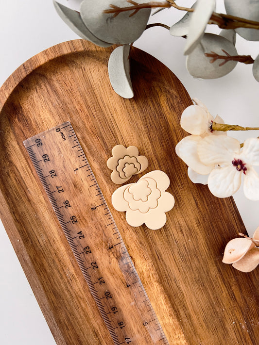 Embossed clay cutter N19