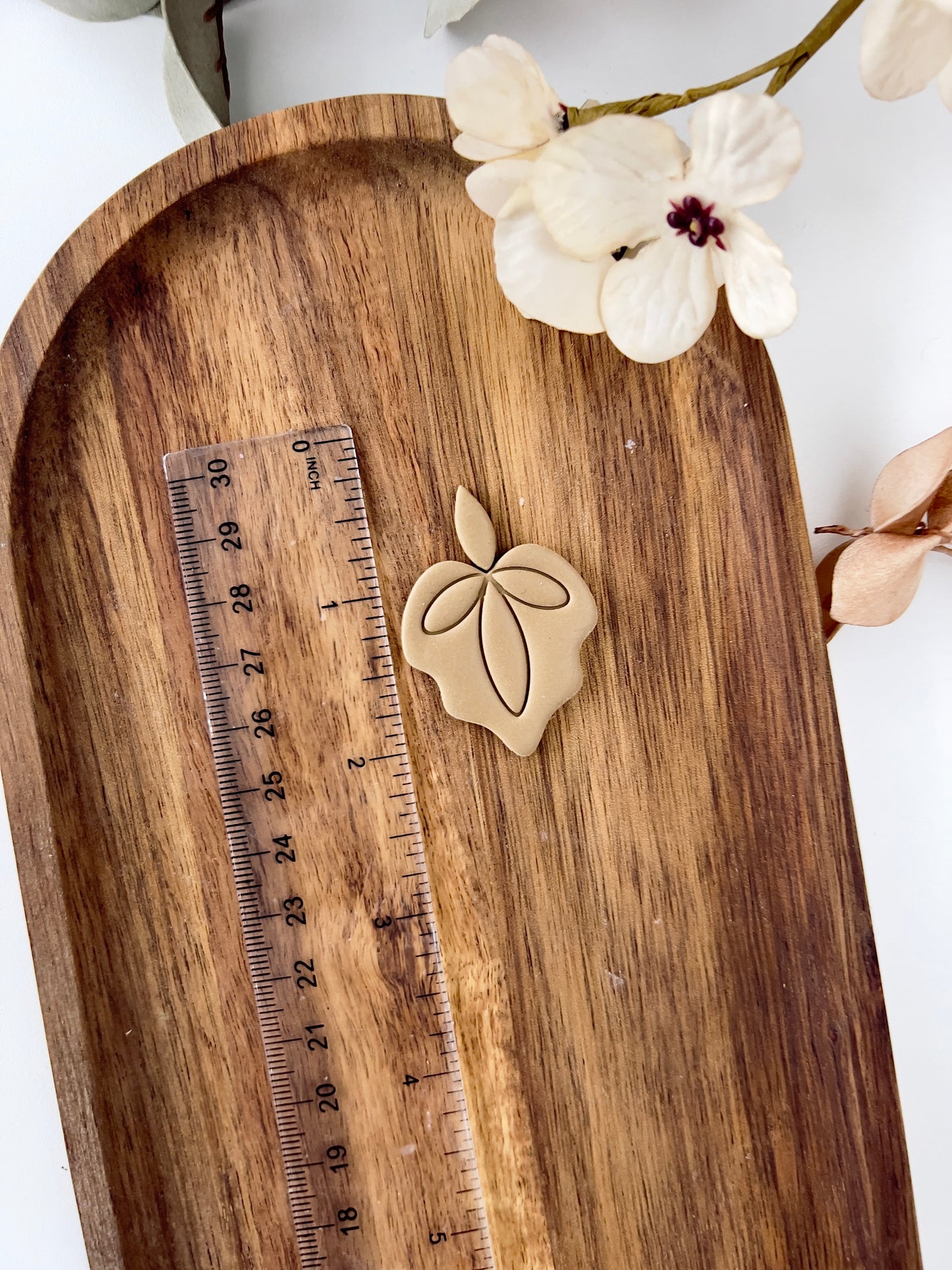 Art deco clay cutter N13