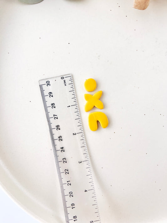 Abstract clay cutter P21