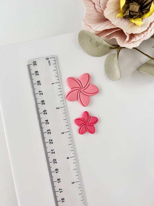 Abstract clay cutter R17