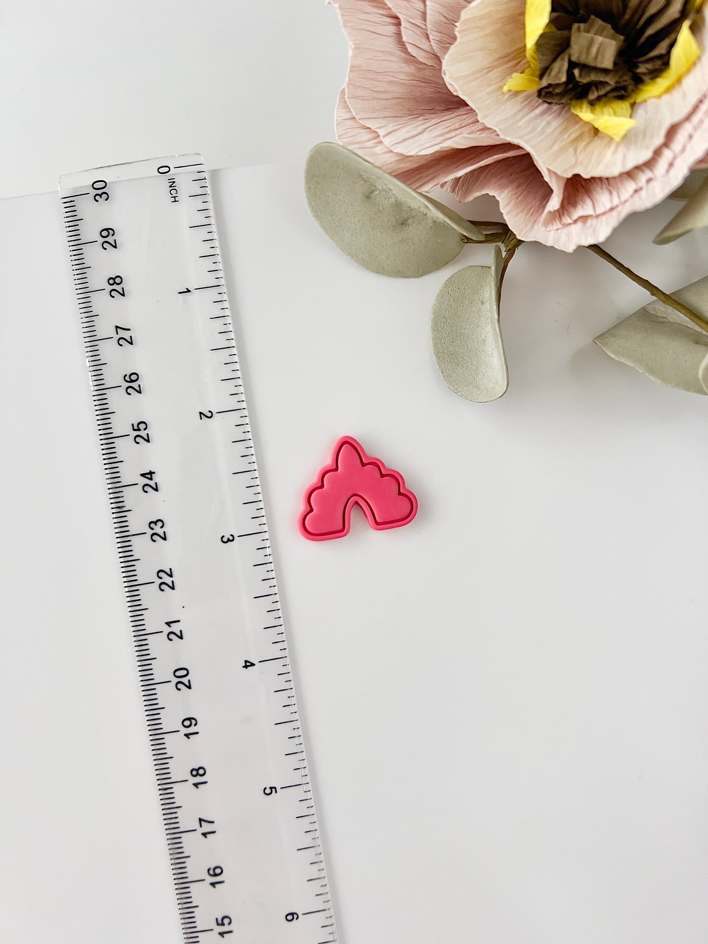 Abstract clay cutter R7