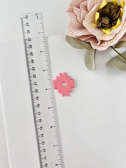 Abstract clay cutter R5