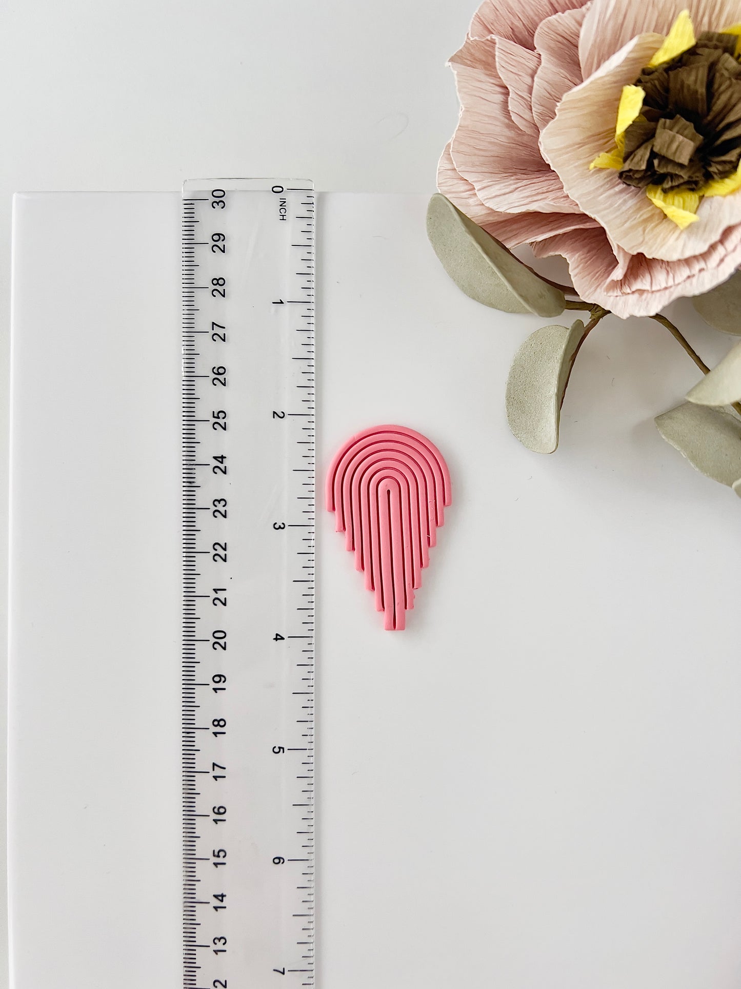 Abstract clay cutter R14