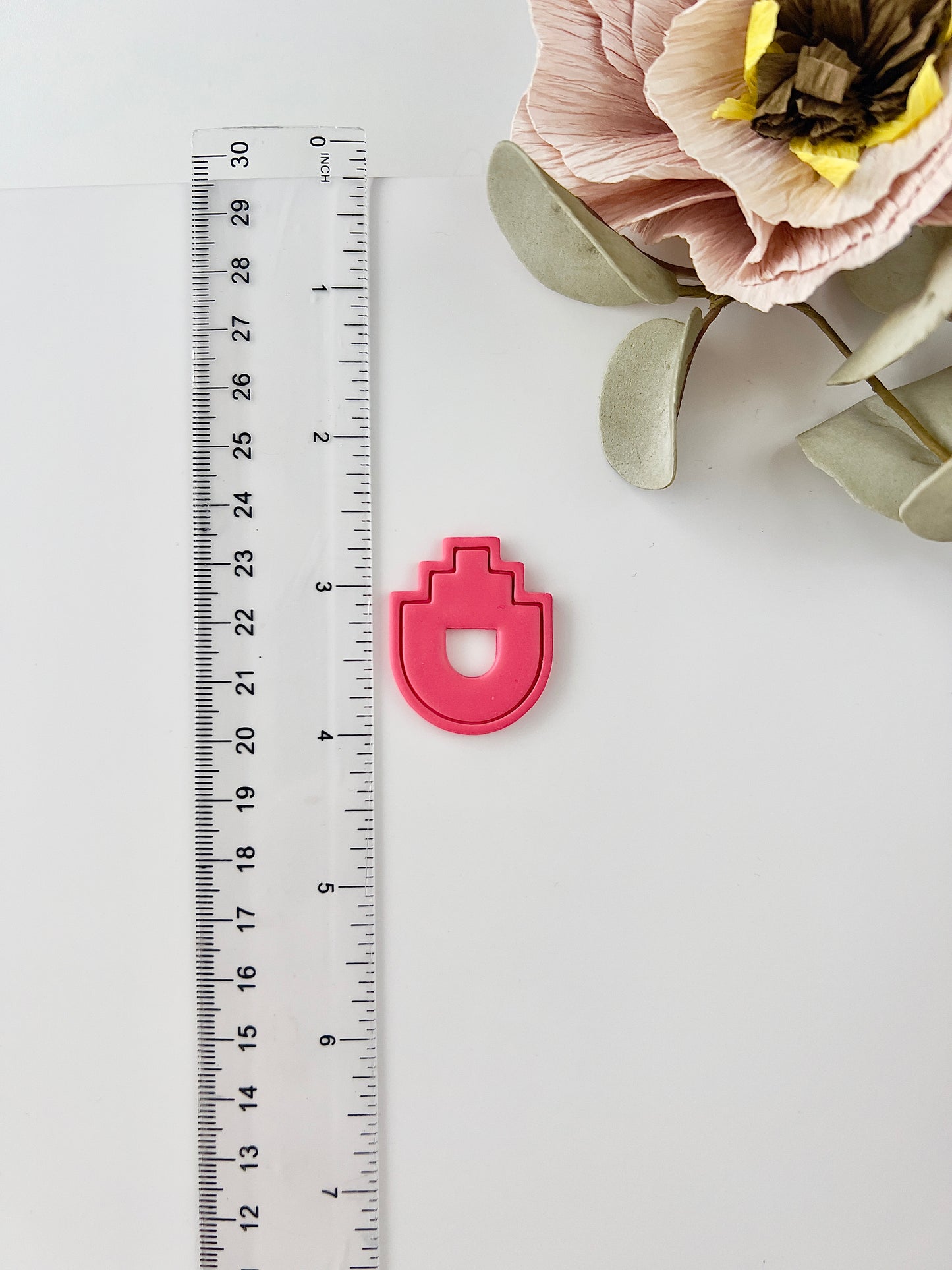 Abstract clay cutter R15