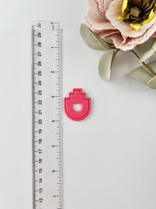 Abstract clay cutter R15