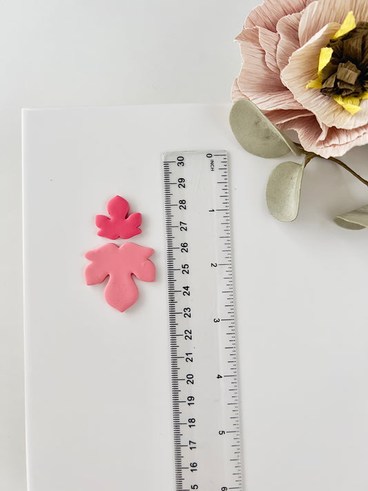 Abstract clay cutter R13