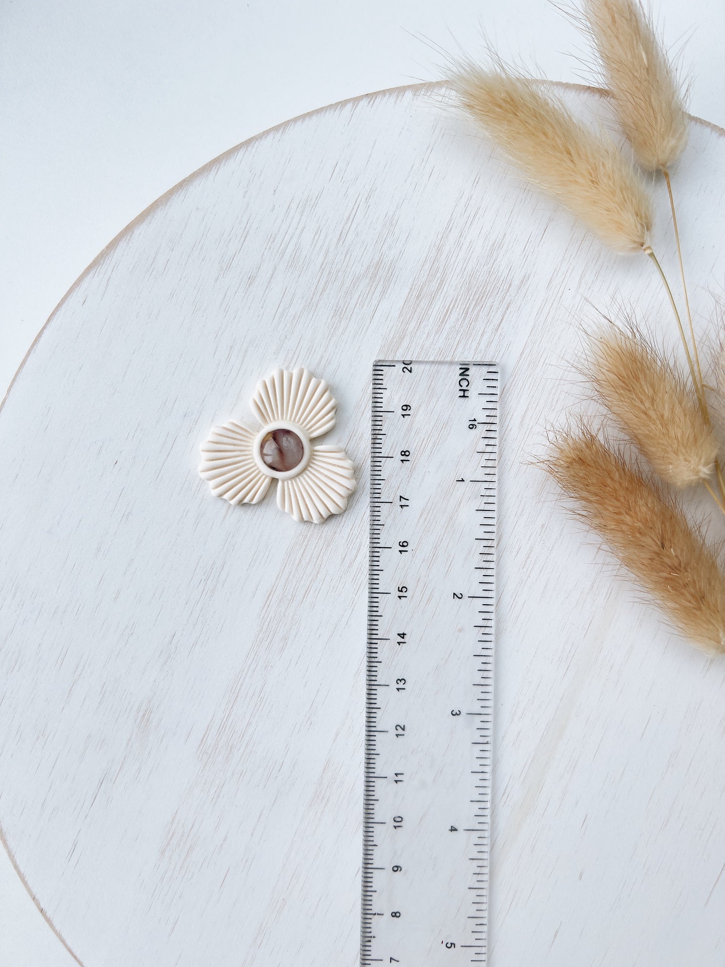 Abstract clay cutter ZE21