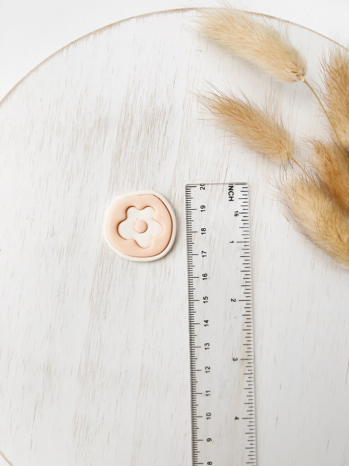 Abstract clay cutter ZE20