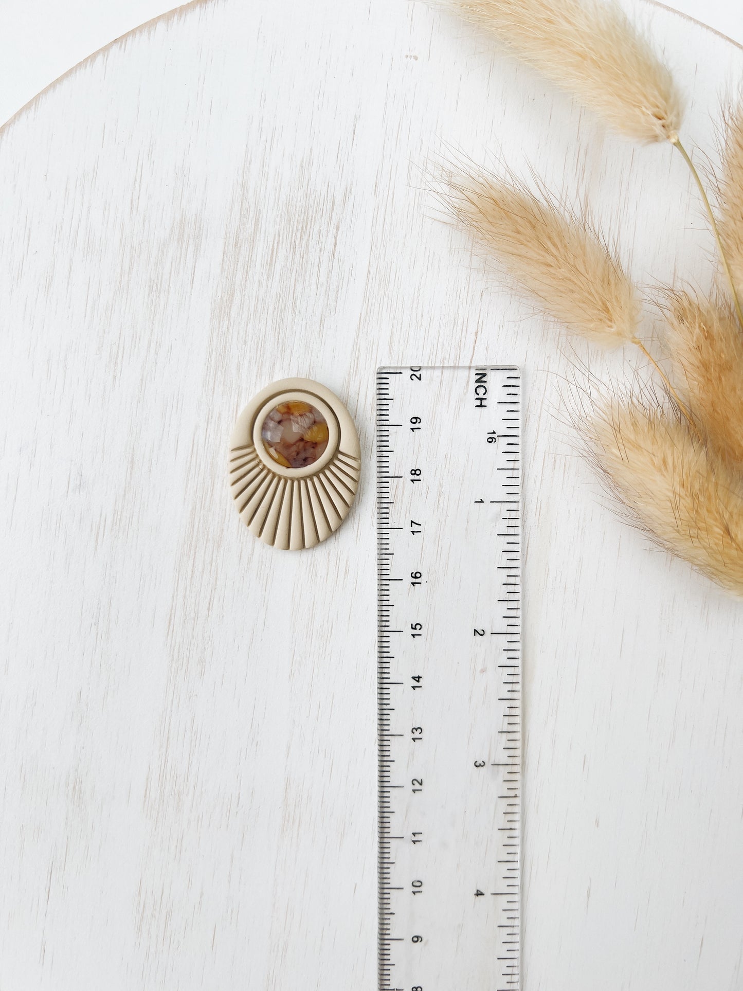 Abstract clay cutter ZE27