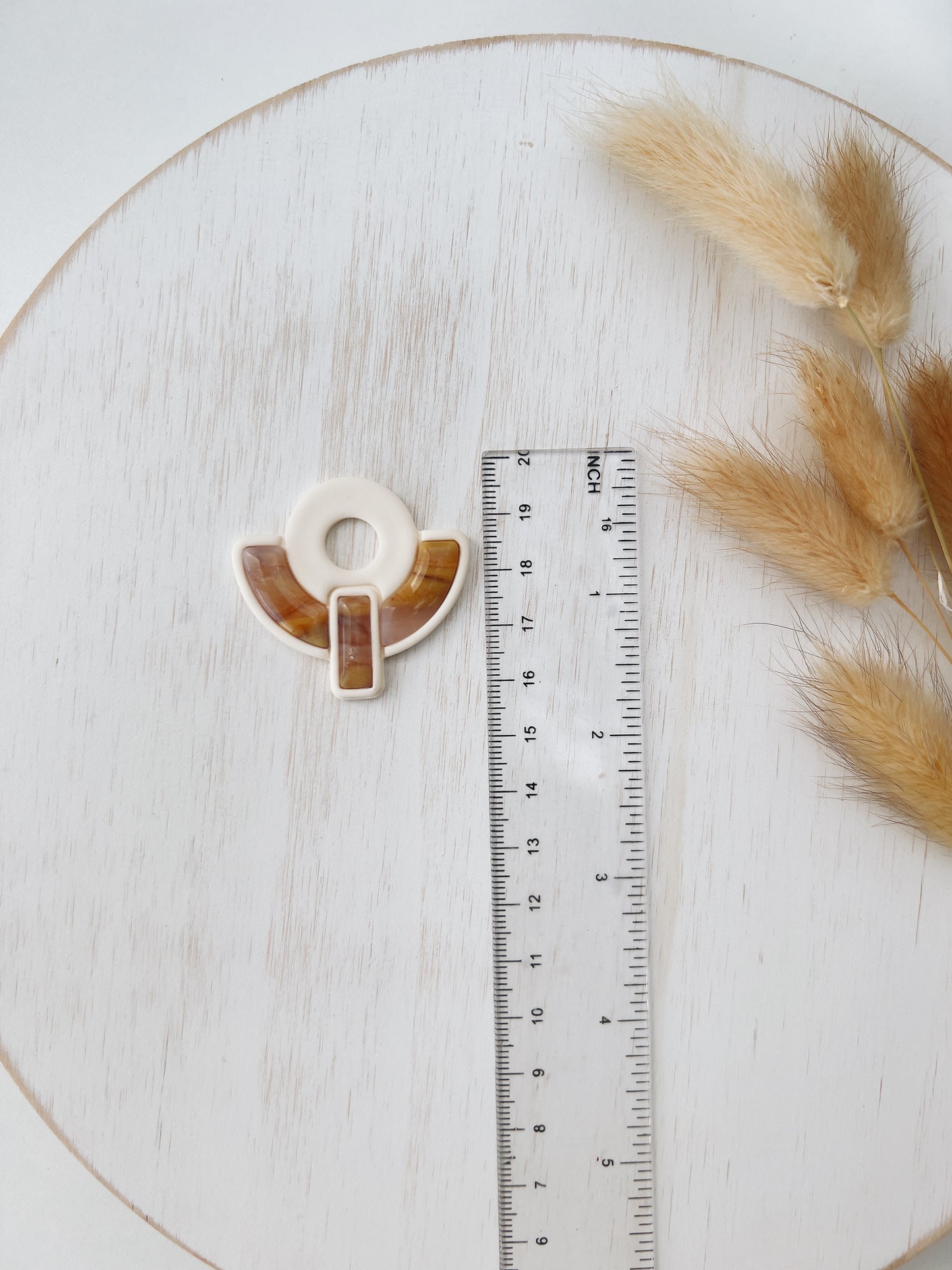 Abstract clay cutter ZE16