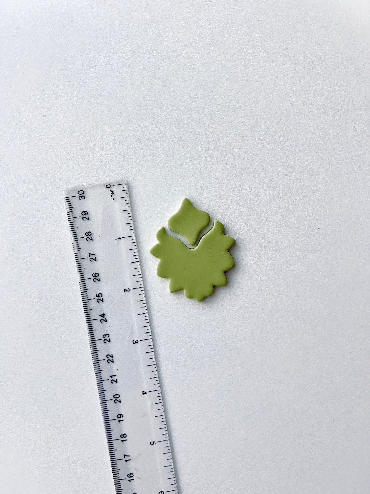 Dangle clay cutter L7