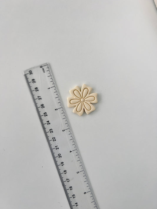 Flower clay cutter L1