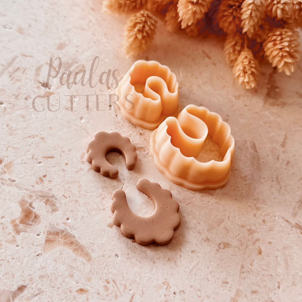 Polymer Clay Cutter, Scalloped Round Shapes for Earrings, Decorative Clay Cutter Tool for Jewelry Making, Floral Edge Design, V-03